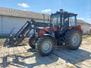 MTZ 952.2 tractor with western "EXPORT" version STOLL loader