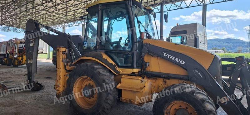 VOLVO BL71 Buldoexcavator / combină de recoltat