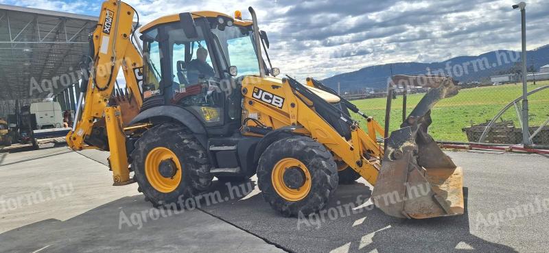 JCB 3CX EXCAVATOR/COMBINER