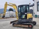 MINI EXCAVATOR NEW HOLLAND E502C