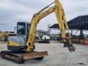 MINI EXCAVATOR NEW HOLLAND E502C