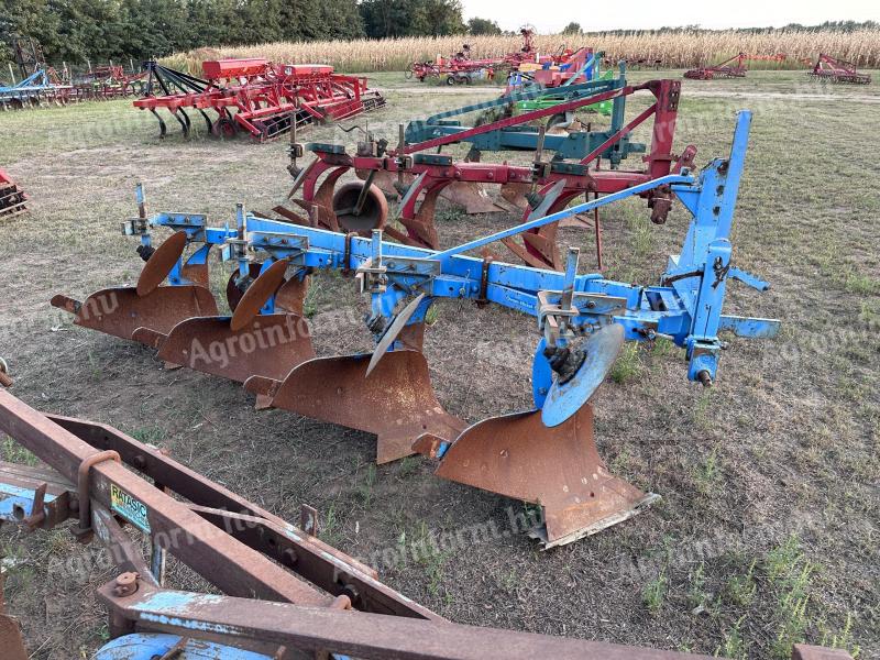 VOGEL NOOT 4 rail plough with disc turning