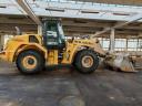 NEW HOLLAND W190 C - front loader with rubber wheels