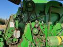 John Deere 960 round baler