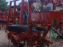 Row cultivator - cultivator with filling tine