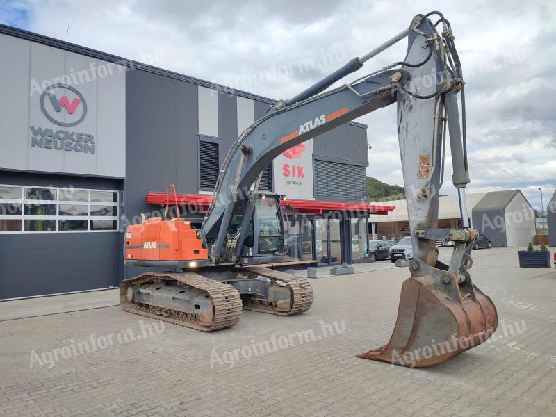 Excavator Atlas 225 LC