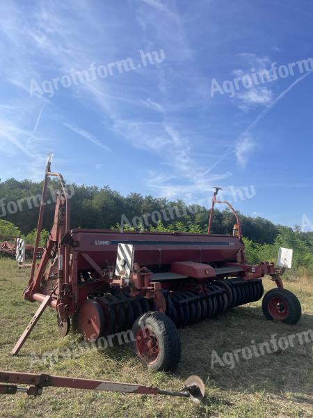 Kuhn 6210 seed drill for sale