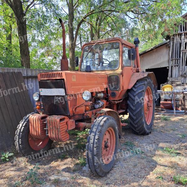 Mtz 80 z ciągnikiem ze zmianą biegów, nowe opony