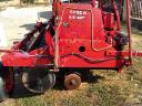 IH 6200A Seeder