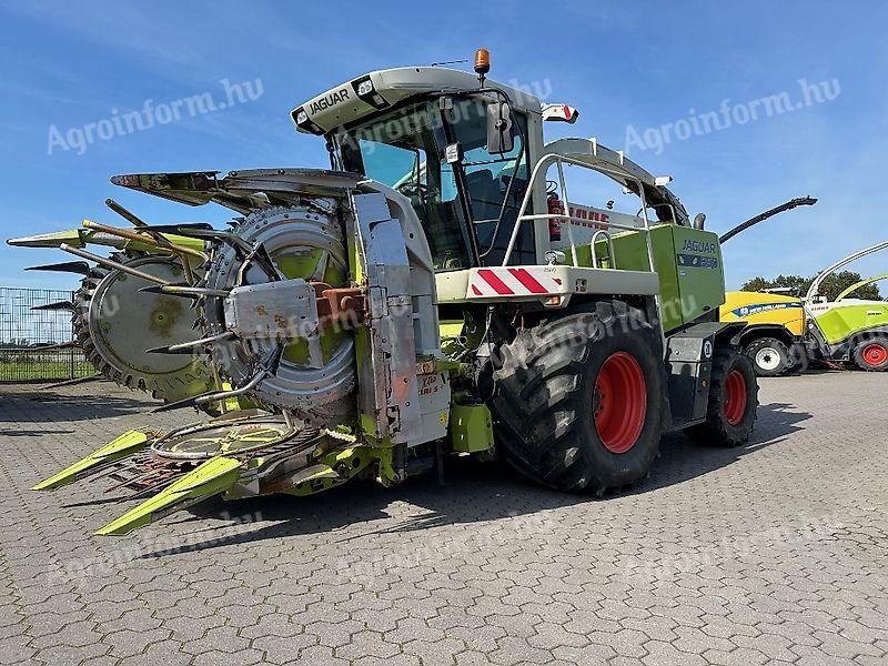 Traktor CLAAS Jaguar 850 Allrad Profistar s nesenou zádí