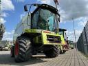 CLAAS Tucano 320 combine harvester