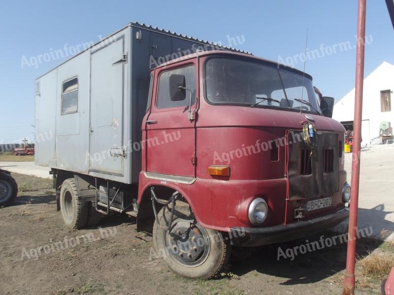 Dílenský vozík IFA W50 L/W s tachografem, nářadím (kompresor, svářečka atd.)