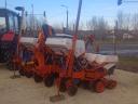 Kuhn Maxima seed drill per grain