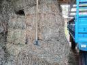 High quality hay bales for sale, even delivered