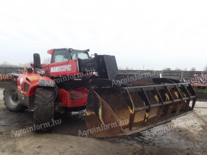 Manitou manure bucket for sale