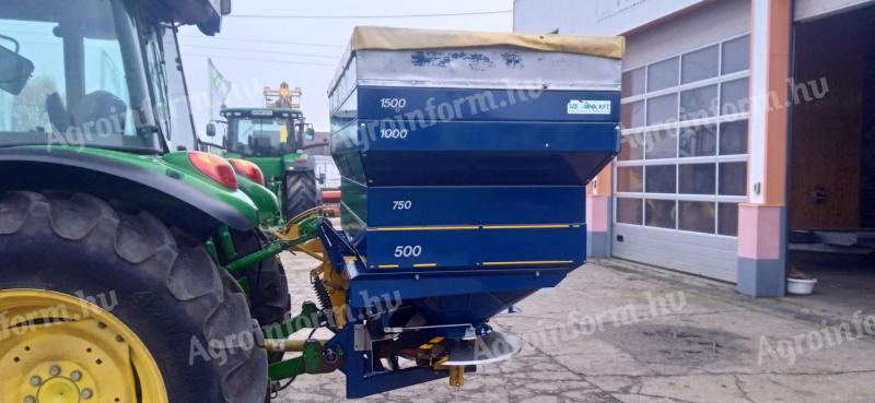 Bogballe fertilizer spreader