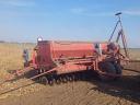 IH grain drill