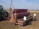 IH grain drill