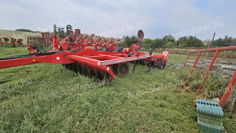 De vânzare Horsch Tiger 4MT