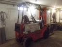 Desta 2,5 ton diesel forklift for sale