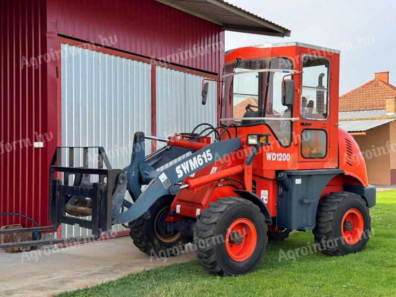 Mole ZL15 articulated loader