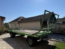 Ballast trailer with red number plate