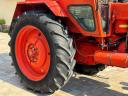 Běloruský vyvážecí traktor MTZ 570