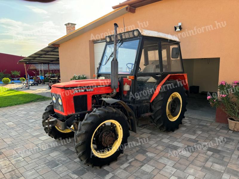 Zetor 6045 tractor