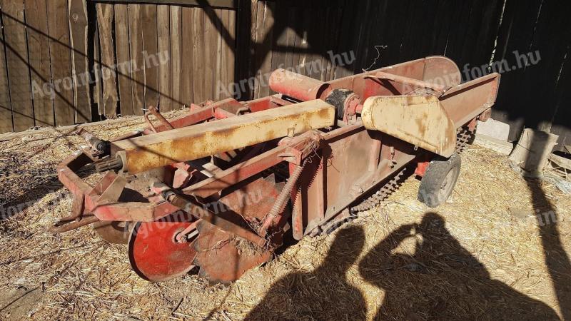 Potato harvester