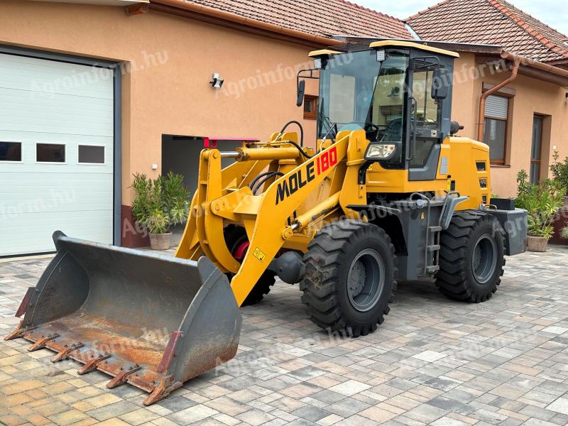 Mole ZL180 front loader