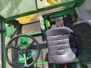 Travní traktor John Deere F1145