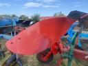 KVERNELAND VD100, 4 HEAD REVERSIBLE PLOUGH WITH NEW WEAR PARTS