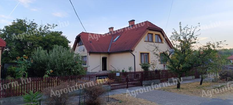 House for sale in Kunfehérto