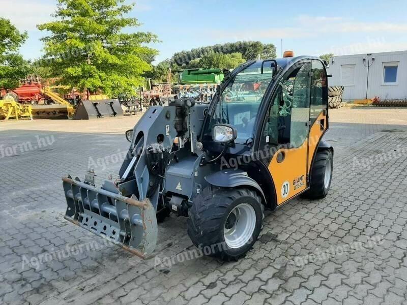 GIANT GT5048 telescopic handler