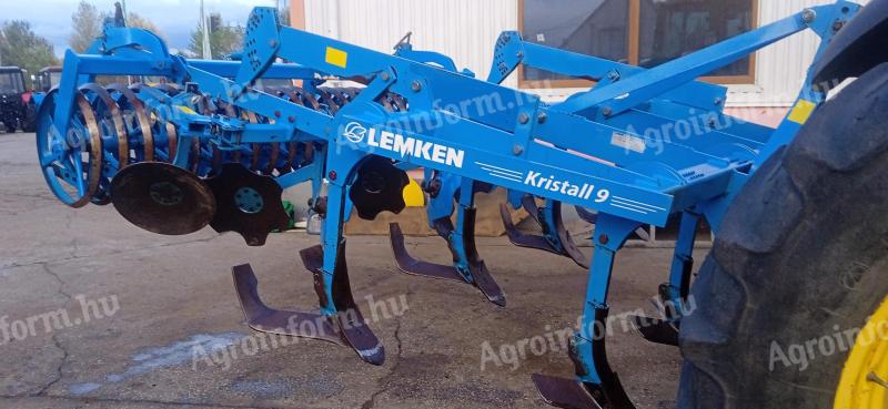 Noul cultivator de câmp Lemken Kristall 9