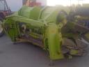 Hydraulically folding Claas corn adapter