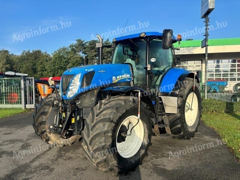 New Holland T7.220 Auto Command tractor