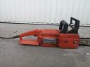 Husqvarna 320 chainsaw