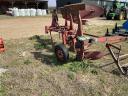 Alternating plough rotating 3 plough heads