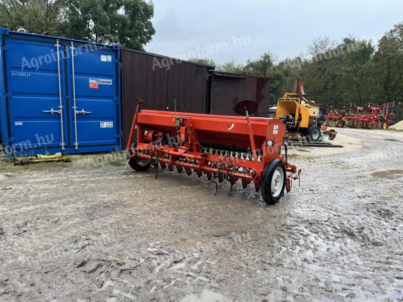 Reform 100 3 m grain drill