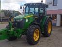 John Deere 5100M - tractor