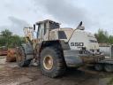 Liebherr L550 2+2 front loader for demolition