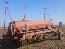 IH grain drill