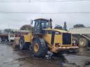 Caterpillar 966G front loader