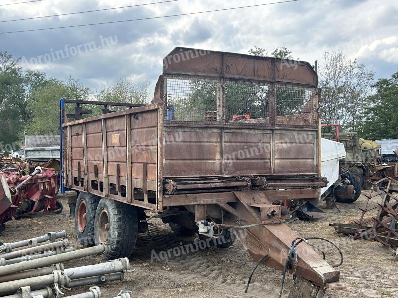 T088 manure spreader