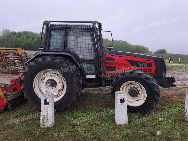 Valtra 8750 Twin Trac