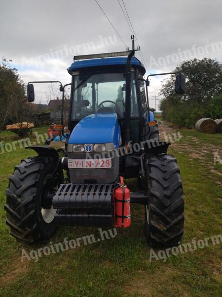 Ciągnik New Holland TD80D