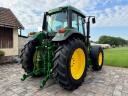 John Deere 6910 S tractor