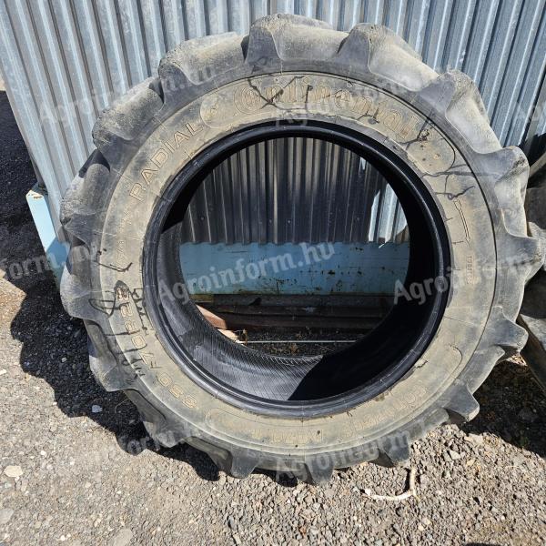 One Continental 380/70 R28 tyre for sale