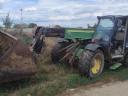 John Deere loader